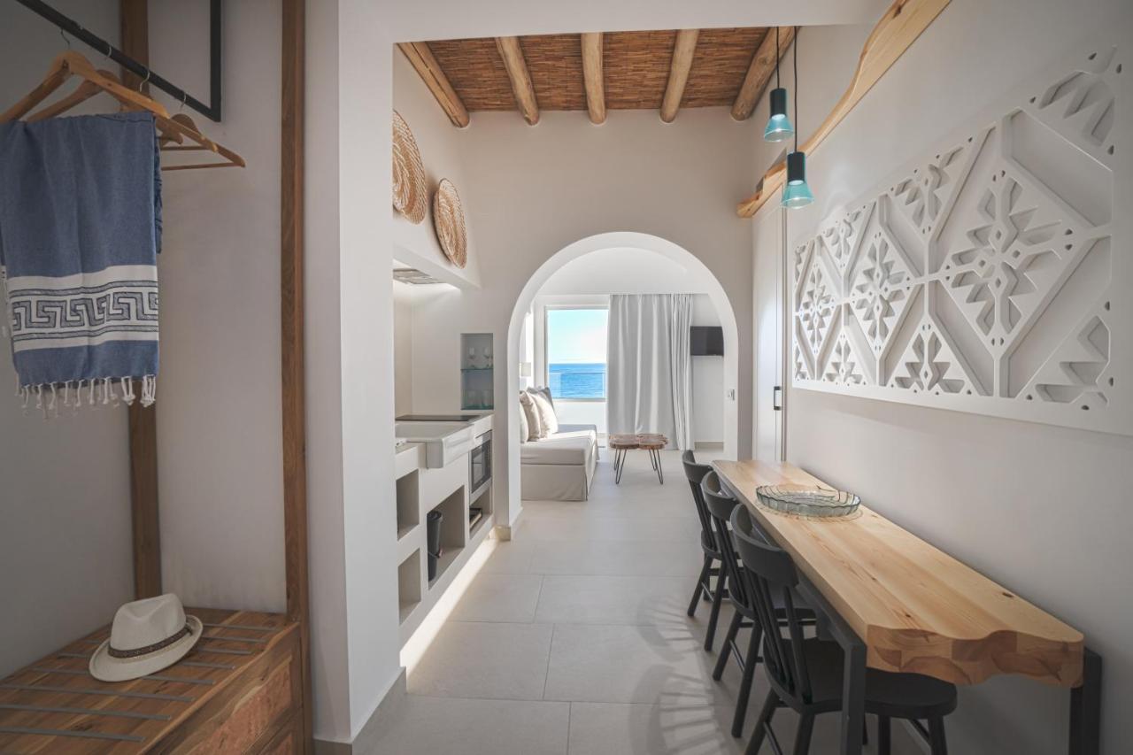 Sfakia Seaside luxury Suites Khóra Sfakíon Exterior foto