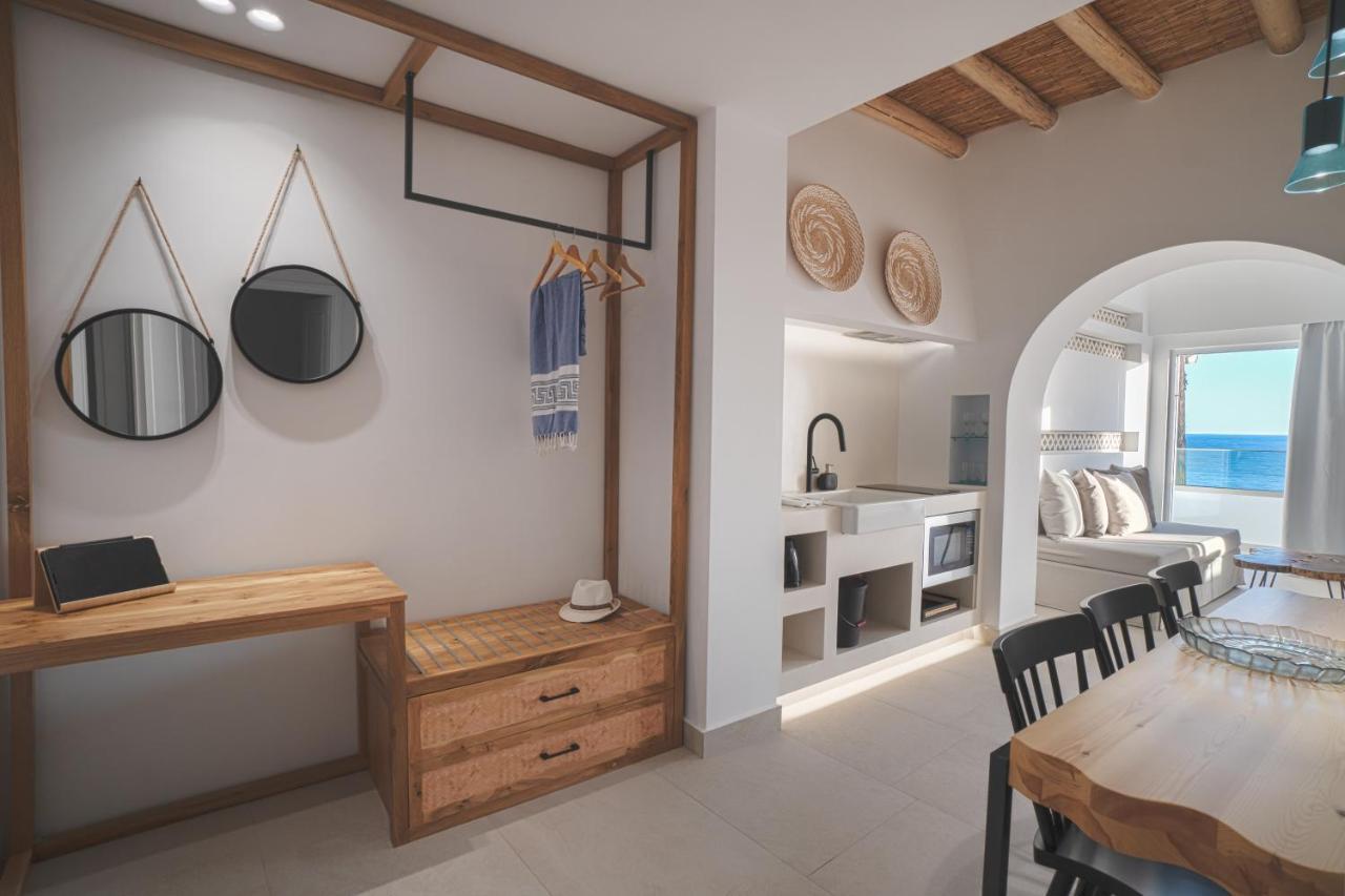 Sfakia Seaside luxury Suites Khóra Sfakíon Exterior foto