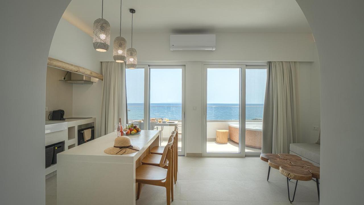 Sfakia Seaside luxury Suites Khóra Sfakíon Exterior foto